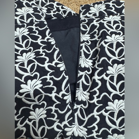 Ann Taylor Navy and White Patterned Peplum Hem Skirt - Picture 14 of 14